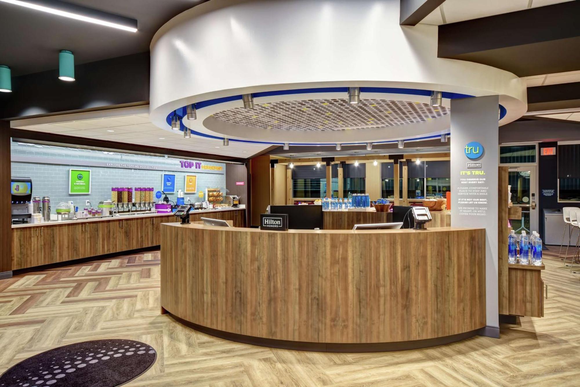 Tru By Hilton Syracuse-Camillus Hotel Exterior photo