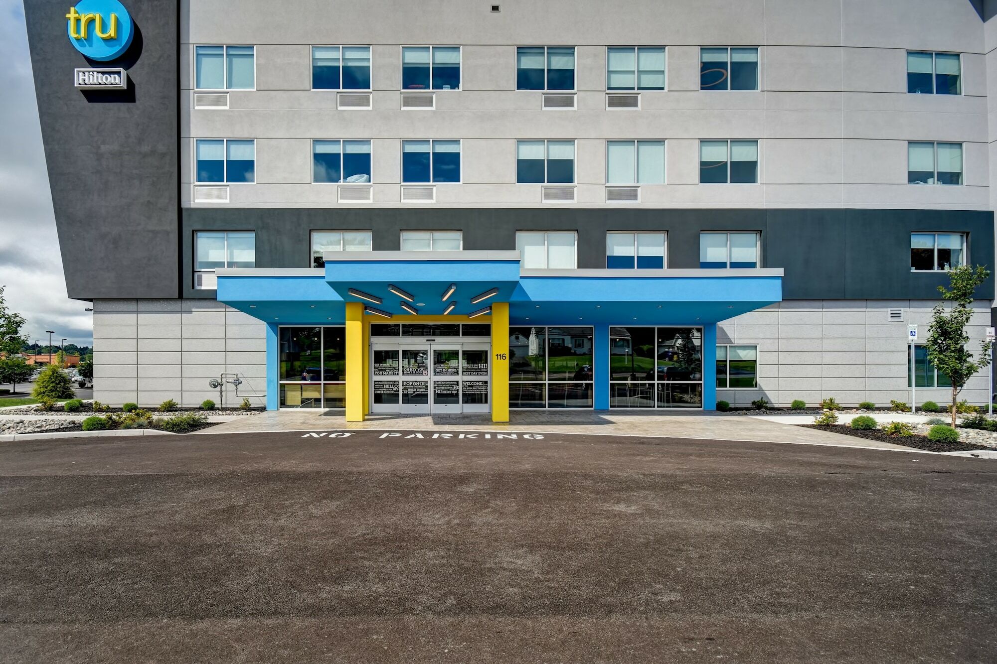 Tru By Hilton Syracuse-Camillus Hotel Exterior photo